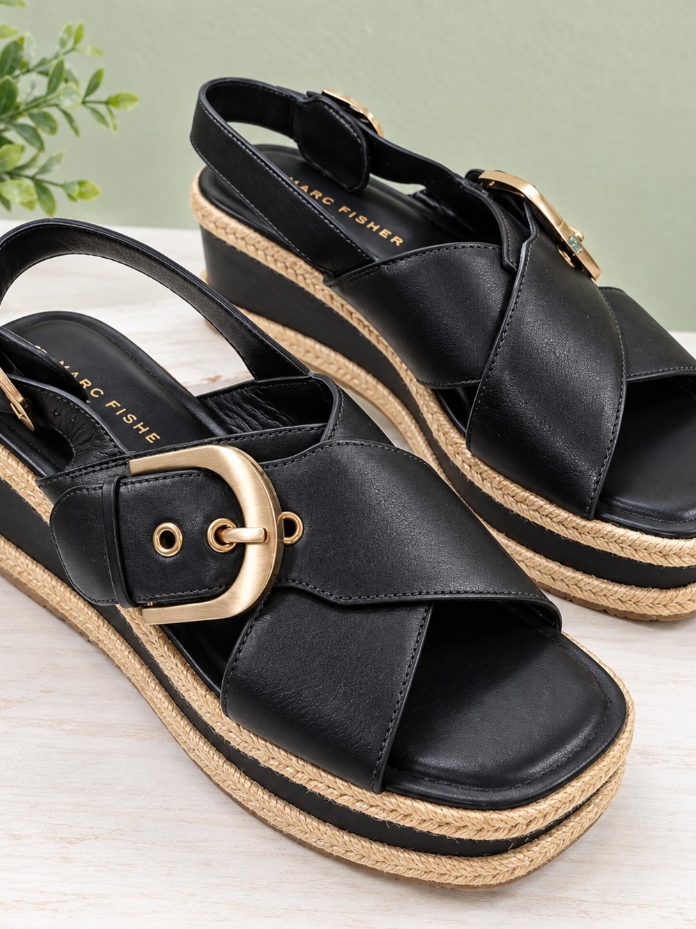 Marc Fisher LTD Women’s 8.5 Black Espadrille Platform Wedge Sandals Buckle
